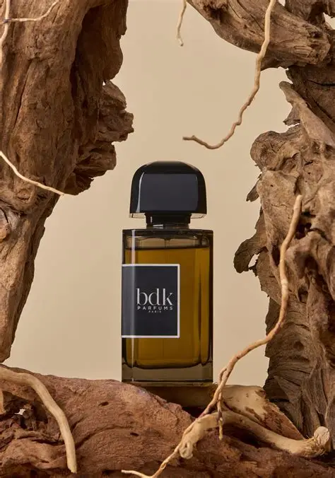 Gris Charnel by Berdoues / BDK Parfums fragrance bottle